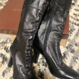 Antonio Melani size 6.5 boots